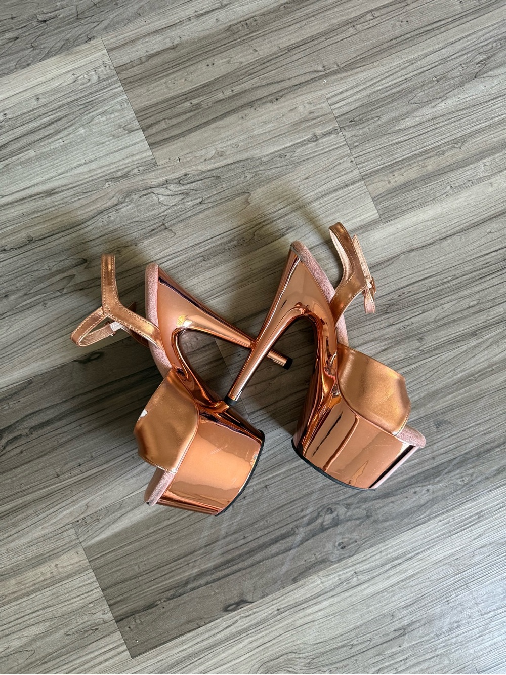 Pleaser Rose Gold 7-inch Heels